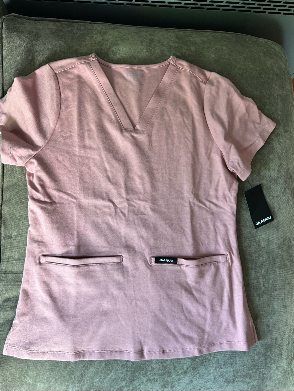 Jaanuu Cesi Slim Ultrasoft Scrub Top - Women’s Small